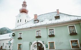Gasthof Zum Gruenen Specht