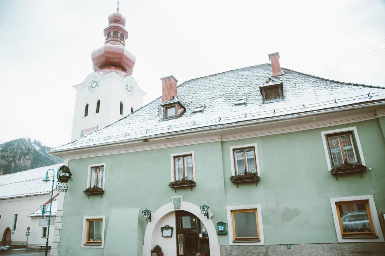 Gasthof Zum Gruenen Specht Oberzeiring Buitenkant foto